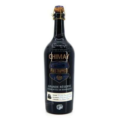 Botella de Chimay Bleue Grande Réserve fermentada en barricas de ron 2025 de 75 cl