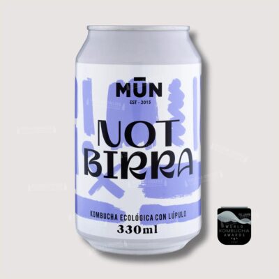 Lata de Mun Kombucha Not-Birra 33cl, kombucha ecológica con lúpulo sin cereales y con menos de 1,2 % vol., elaborada en Mataró